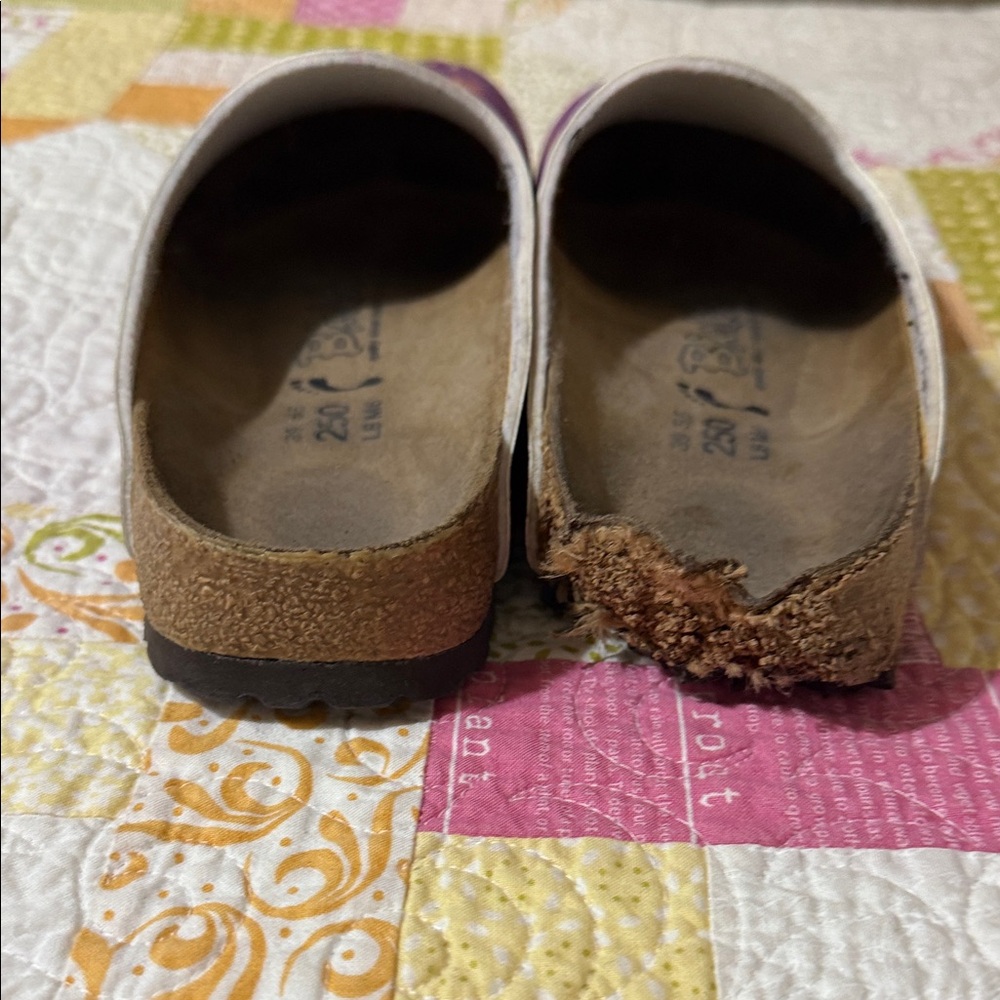 *Damaged Cork Sole* Birkenstock Purple Floral Clogs 39
